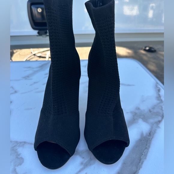Black Knitted Heel Size 7.5 Sexy Black boots - Picture 2 of 7